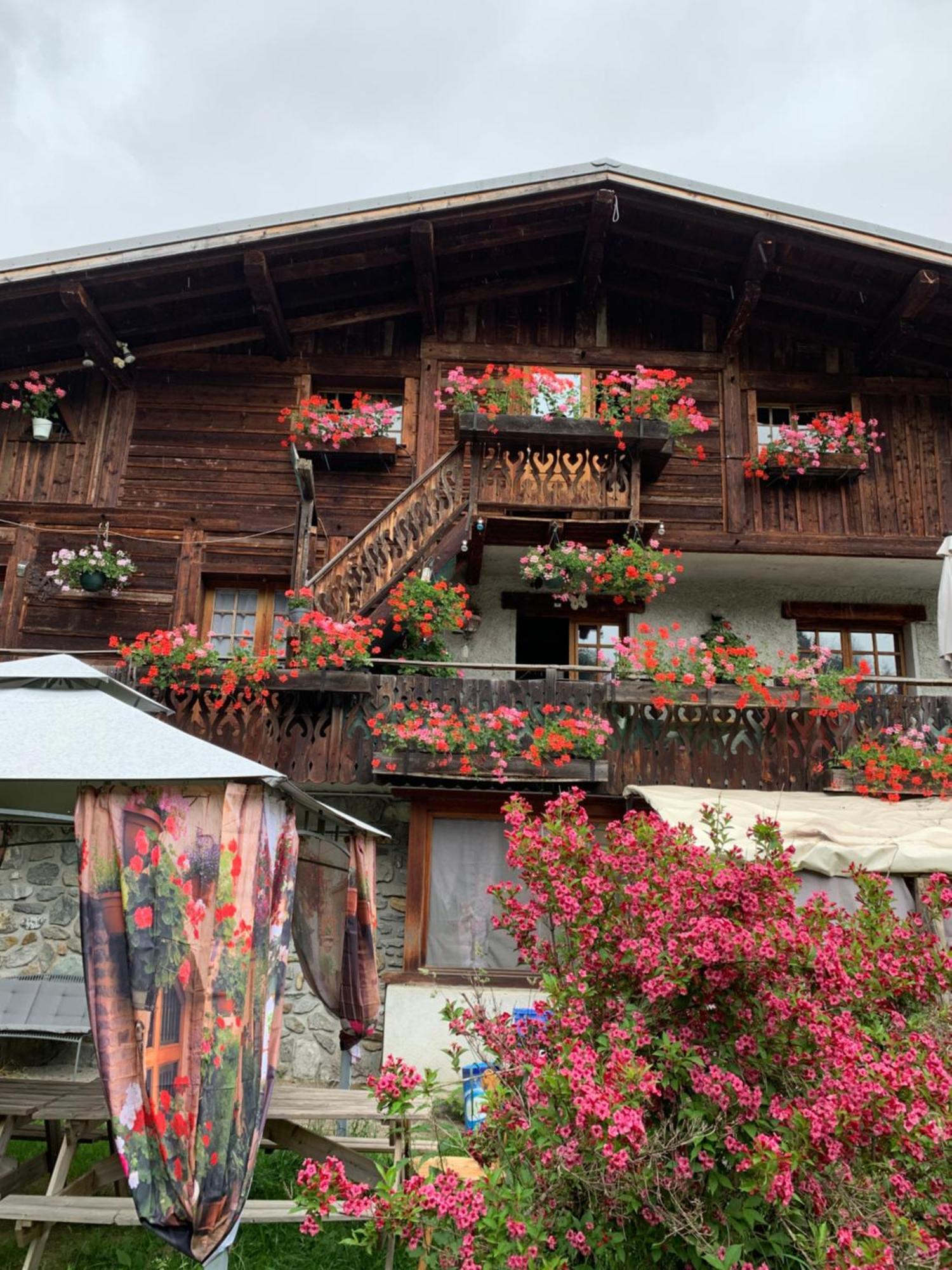 Gite La Montagne Chamonix Exterior foto